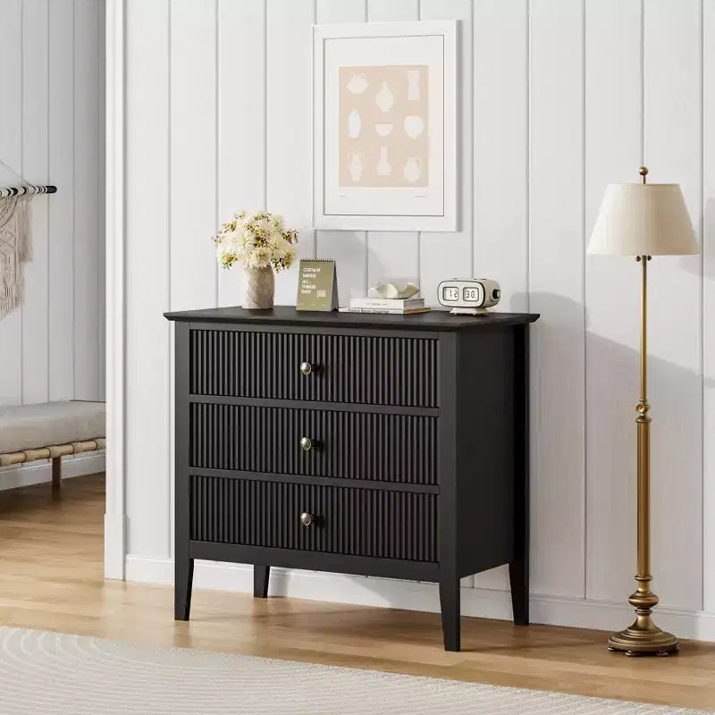 Fluted 3 Drawer Dresser, 31.5 Inch Wide Storage Chest for Bedroom, Modern Wood Chest of Drawers with 3 Deep Drawers