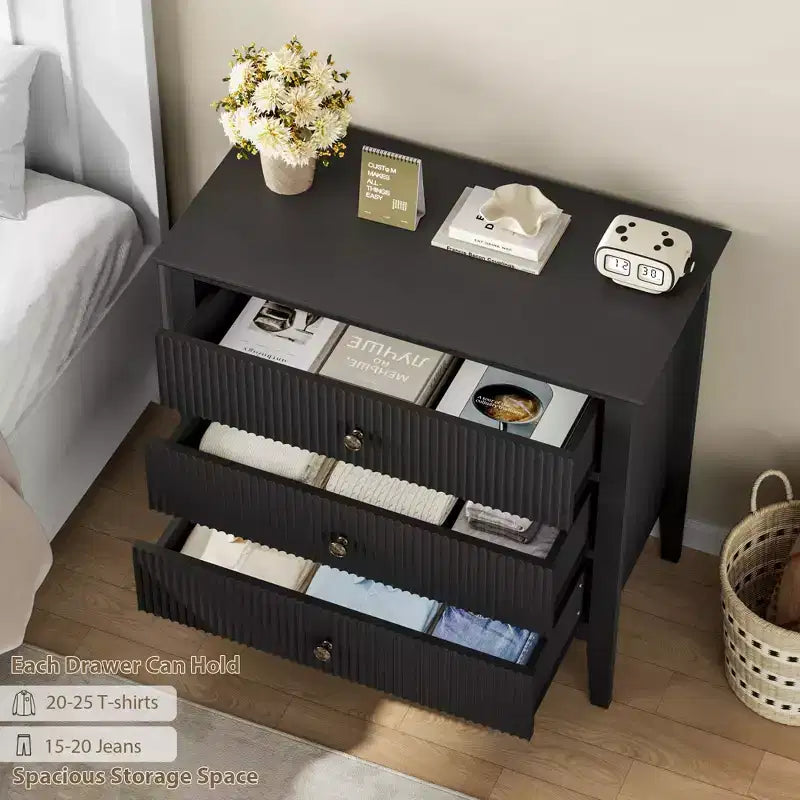 Fluted 3 Drawer Dresser, 31.5 Inch Wide Storage Chest for Bedroom, Modern Wood Chest of Drawers with 3 Deep Drawers
