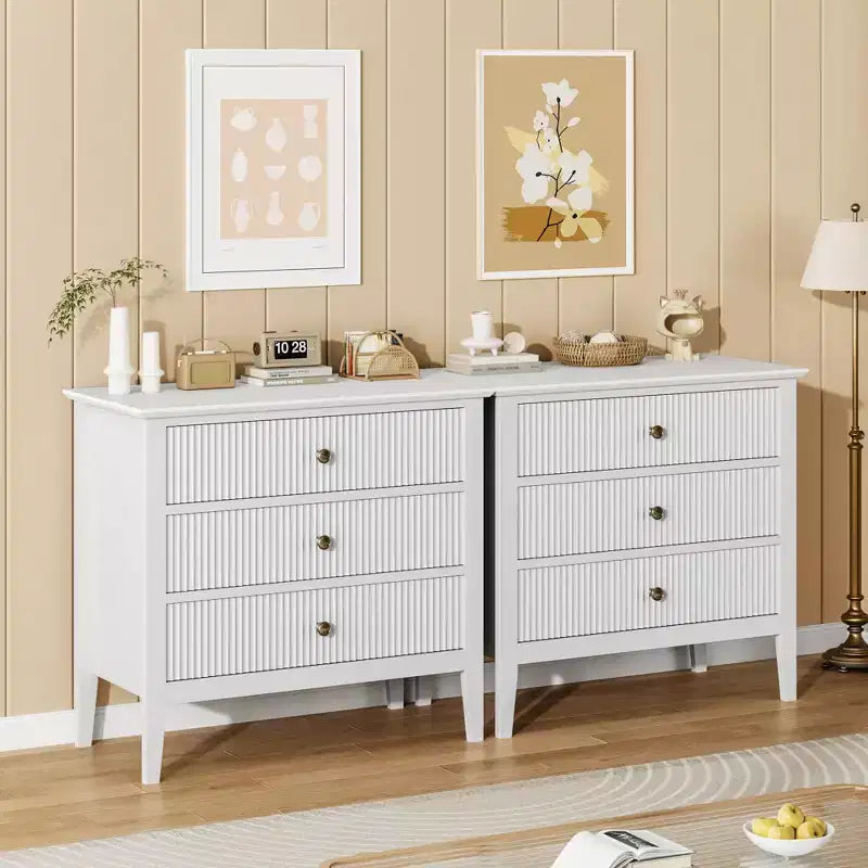 Fluted 3 Drawer Dresser, 31.5 Inch Wide Storage Chest for Bedroom, Modern Wood Chest of Drawers with 3 Deep Drawers